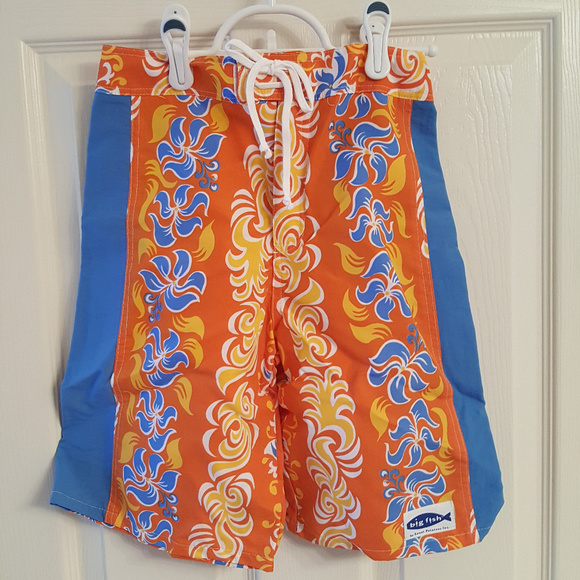Boys SHORTS Surf Shop Board NWT Big Fish Youth Sizes Sport Skate Surf Gorgeous - Picture 2 of 2
